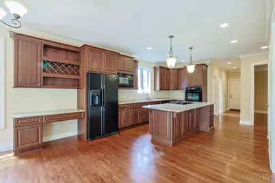 7919 Mitchell Farm Lane, Montgomery, OH 45242 - Photo 9
