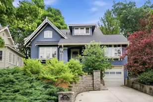 3428 St Johns Pl, Cincinnati, OH 45208 - Photo 1