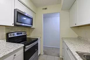458 Grand Ave, Cincinnati, OH 45205 - Photo 13