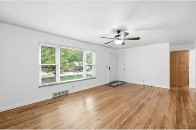 5594 Sunnywoods Lane, Green Township, OH 45239 - Photo 7