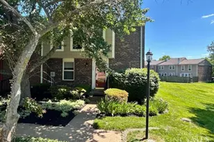 965 Woodlyn Dr N, Anderson Township, OH 45230 - Photo 3