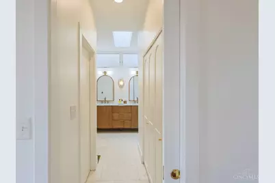 [Address not provided], Cincinnati, OH 45202 - Photo 41