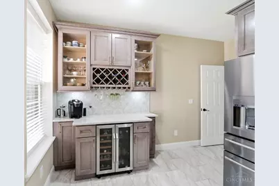 1801 Traverse Creek Drive #1801D, Miami Township, OH 45150 - Photo 15