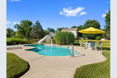 4554 Brittwood Circle, Union Township, OH 45103 - Photo 27