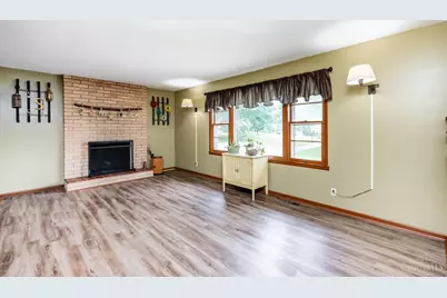 1967 Miles Road, Springfield Township, OH 45231 - Photo 7
