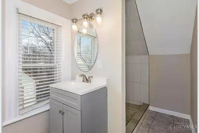 6253 Sturdy Avenue, Cincinnati, OH 45230 - Photo 21
