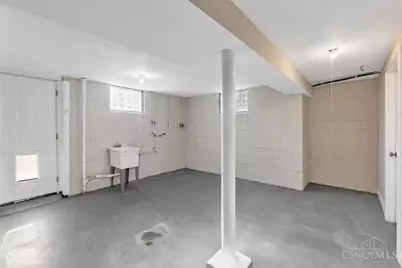 6253 Sturdy Avenue, Cincinnati, OH 45230 - Photo 25
