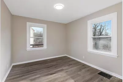 6253 Sturdy Avenue, Cincinnati, OH 45230 - Photo 19