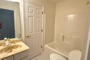 1411 Garden Pl, Sharonville, OH 45246 - Photo 21
