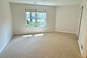 1411 Garden Pl, Sharonville, OH 45246 - Photo 19