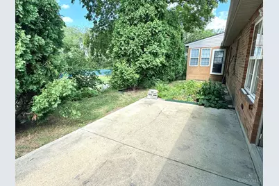 1411 Garden Place, Sharonville, OH 45246 - Photo 27