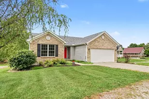 820 Waynoka Dr, Jackson Township, OH 45171 - Photo 3