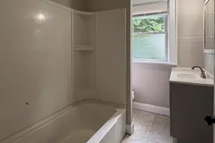 916 Elberon Ave, Cincinnati, OH 45205 - Photo 11