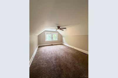 916 Elberon Avenue, Cincinnati, OH 45205 - Photo 15