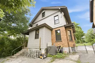 699 N Fred Shuttlesworth Cir, Cincinnati, OH 45229 - Photo 59