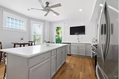 699 N Fred Shuttlesworth Circle, Cincinnati, OH 45229 - Photo 17