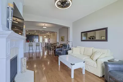 319 Turtle Creek Drive, Loveland, OH 45140 - Photo 9