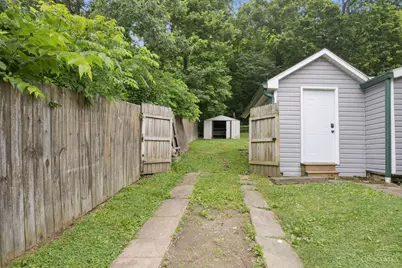 160 S 4th Street, Batavia, OH 45103 - Photo 5