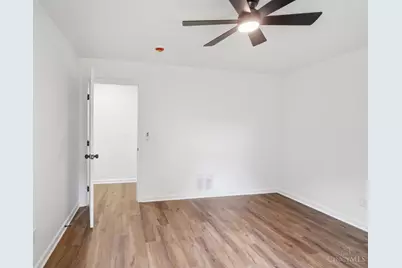 112 W Leslie Avenue, Cincinnati, OH 45215 - Photo 17
