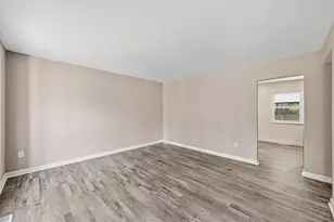 2760 Mancelona Ct, Colerain Township, OH 45251 - Photo 5