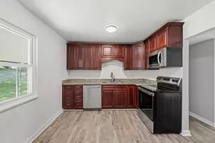 2760 Mancelona Ct, Colerain Township, OH 45251 - Photo 7