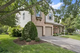 9470 Carriage Run Cir, Deerfield Township, OH 45140 - Photo 3