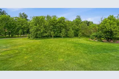 2372 Manistique Lakes Drive, Union Township, OH 45036 - Photo 27