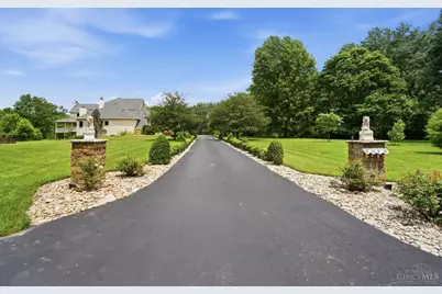 2372 Manistique Lakes Drive, Union Township, OH 45036 - Photo 5