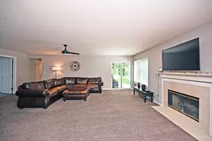 5884 Stonebridge Cir Way, Miami Township, OH 45150 - Photo 9