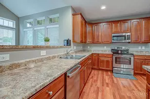 2937 Cypress Hill Dr, Fairfield Township, OH 45011 - Photo 5