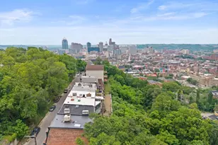 1861 Walker St, Cincinnati, OH 45202 - Photo 9