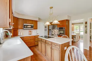 6891 Forest Hill Ln, Fairfield Township, OH 45011 - Photo 9