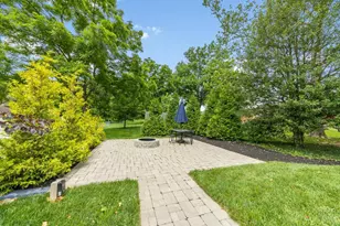5895 Giffindale Dr, Green Township, OH 45239 - Photo 9