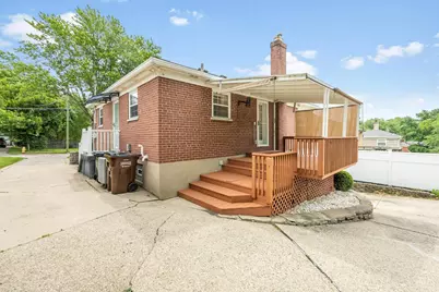 5895 Giffindale Drive, Green Township, OH 45239 - Photo 5