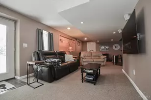 5945 Brierly Ridge Dr, Green Township, OH 45247 - Photo 45
