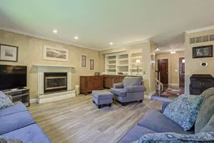 1081 Oysterbay Dr, Anderson Township, OH 45255 - Photo 7