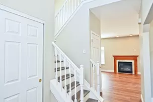 7867 Winding Creek Ct, Deerfield Township, OH 45040 - Photo 9