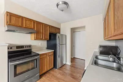 9511 Canyon Pass Drive, West Chester, OH 45011 - Photo 7