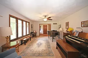 560 Louise Dr, Xenia, OH 45385 - Photo 11