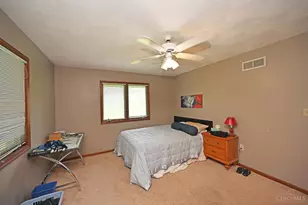 560 Louise Dr, Xenia, OH 45385 - Photo 37