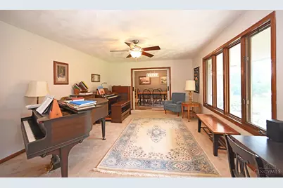 560 Louise Drive, Xenia, OH 45385 - Photo 9