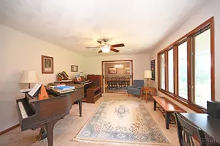 560 Louise Dr, Xenia, OH 45385 - Photo 9
