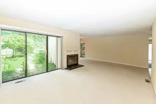 8022 Timbertree Way, West Chester, OH 45069 - Photo 5
