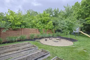 1215 Hollywood Ave, Cincinnati, OH 45224 - Photo 51