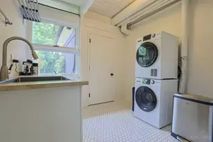 1215 Hollywood Ave, Cincinnati, OH 45224 - Photo 35