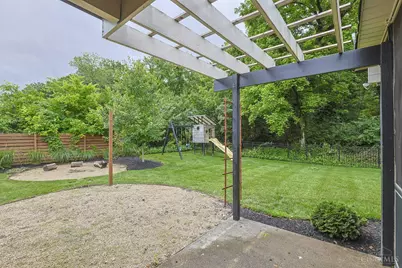 1215 Hollywood Avenue, Cincinnati, OH 45224 - Photo 45