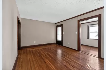 2205 Crane Avenue, Cincinnati, OH 45207 - Photo 7