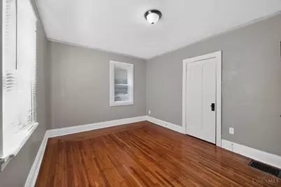 2205 Crane Avenue, Cincinnati, OH 45207 - Photo 23