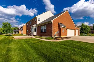6892 Fieldstone Pl, Deerfield Township, OH 45040 - Photo 7