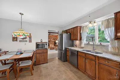 7087 Wyandotte Drive, Green Township, OH 45233 - Photo 25